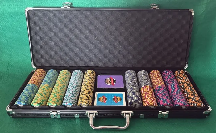 Poker Monte Carlo 3-Tone com 500 fichas ceramica 14gms Profissional sem uso