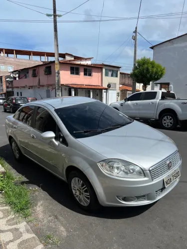 Fiat Linea LX 1.9/ 1.8 Flex 16V 4P 2011