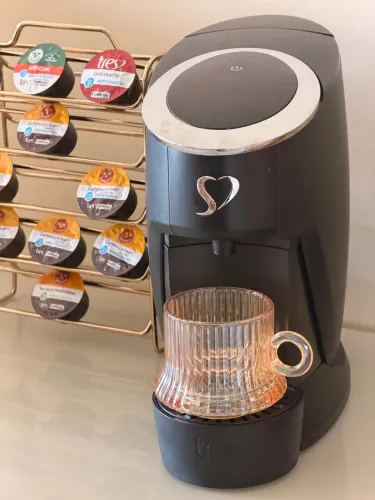 Cafeteira Expresso Touch Preta