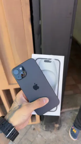 VENDO IPHONE 15 128GB