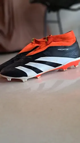 Chuteira campo adidas Predator 24 League Laceless