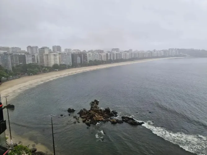Cobertura com 4 andares para venda com 5 quartos na praia de Icaraí - Niterói - RJ