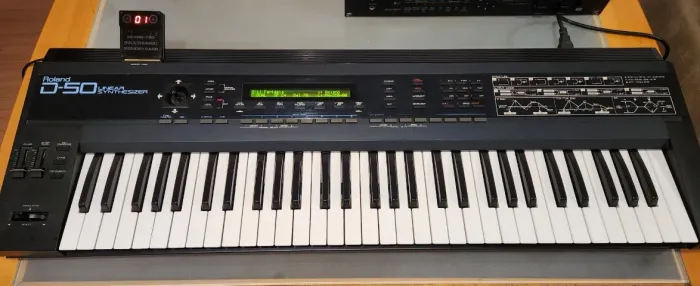 Teclado Roland D50