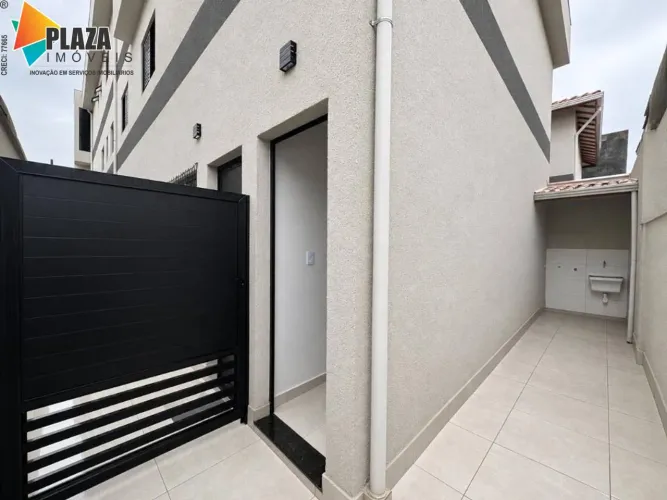 Casa 2 quartos R$ 340.000 - Maracanã - Praia Grande/Sp
