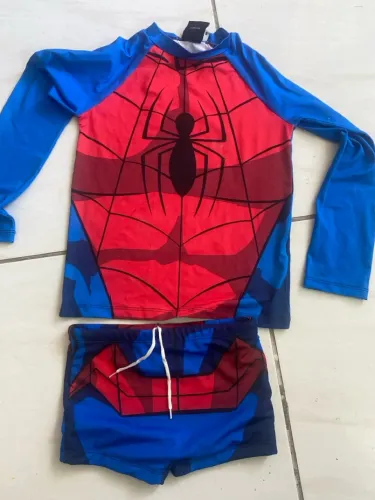 Roupa UV menino 8 anos