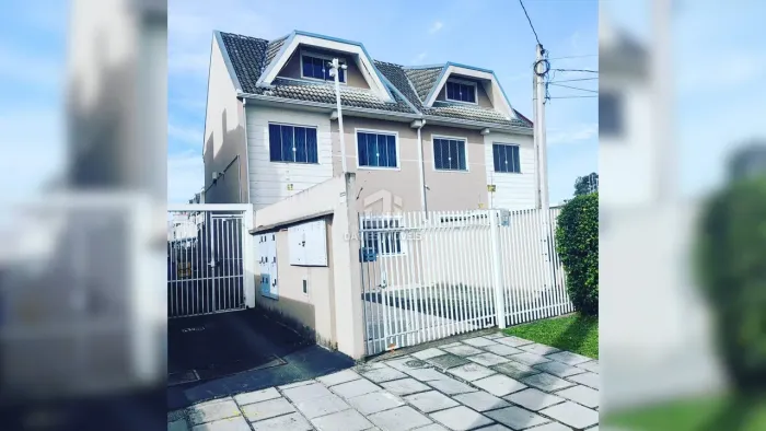 Sobrado em condomínio à venda em Curitiba | 130 m² | 3 Quartos | no Xaxim