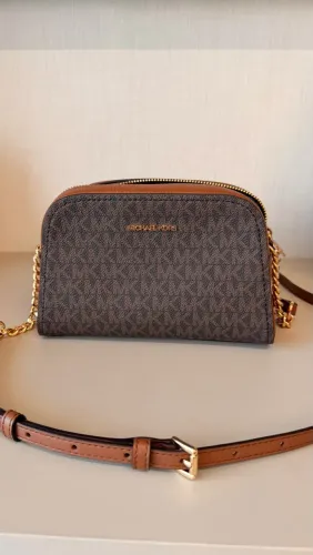 Michael Kors Bolsa Tiracolo em couro Nova