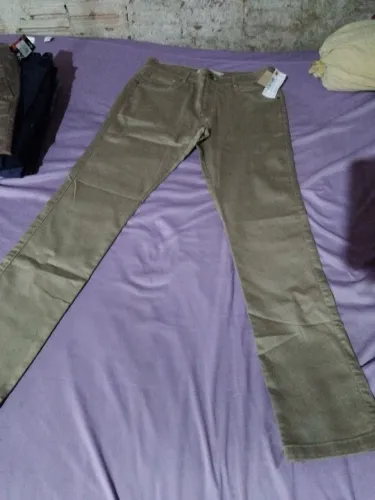 Calça 0,00 reais qualquer informação whats *25