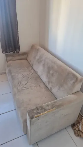 Sofá usado