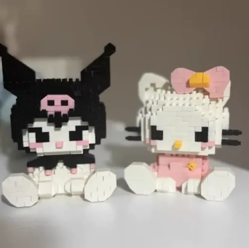 Blocos de Montar Sanrio - Mini Figura Colecionável