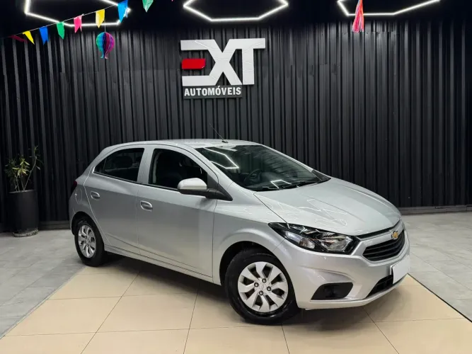 Chevrolet Onix Hatch LT 1.0 8V Flexpower 5P Mec. 2019