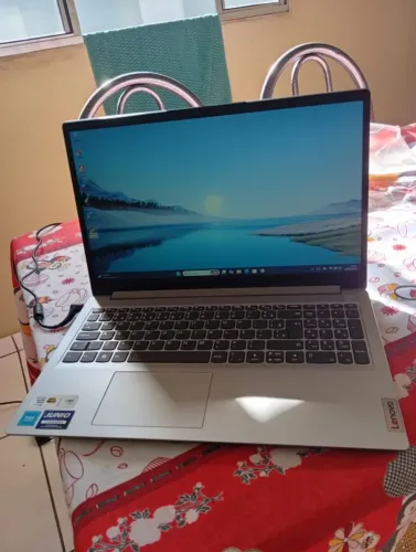NOTEBOOK LENOVO USADO UMA VEZ!