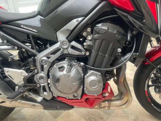Kawasaki Z900 2018 - Muito nova