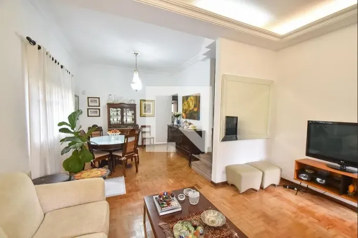 Casa à Venda - Vila Mariana, 3 Quartos, 220 m2