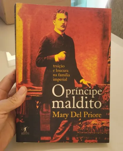 Livro Usado "O Príncipe Maldito