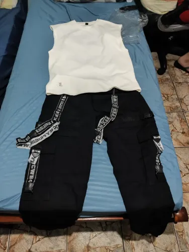 Manfinity Conjunto de Blusa e Calça Cargo Preta Masculina