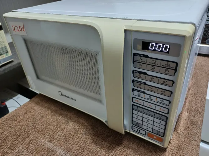Micro ondas 220 v com Garantia de 3 Meses 
