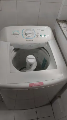Lavadora de roupas Eletrolux LTE12 