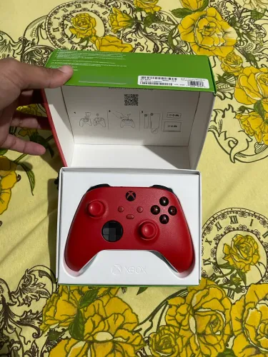 Vendo Contole Xbox novo 