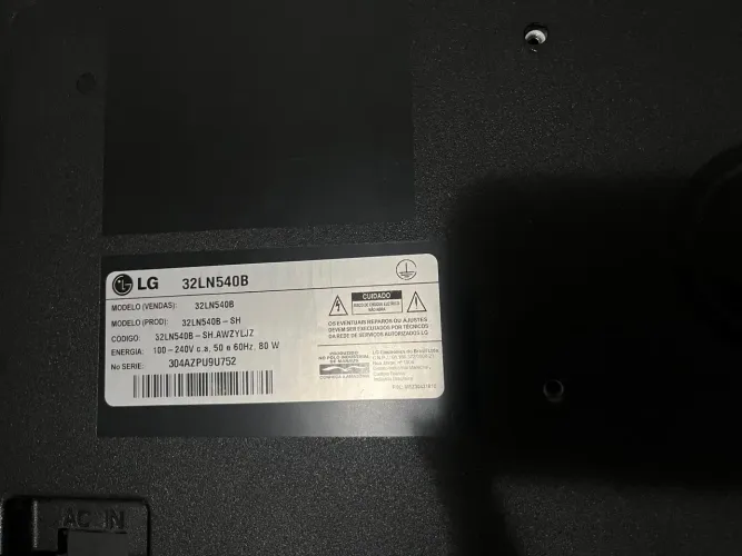 Tv 32 LG NÃO É SMART