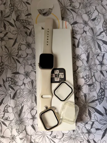 Apple Watch SE 2 40mm Starlight
