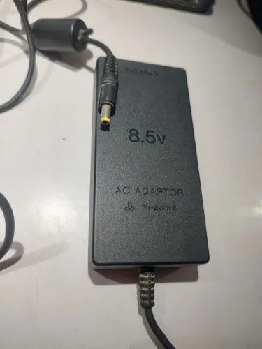 Fonte original 8.5 v para Playstation 2