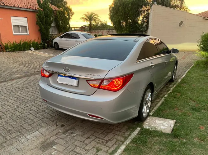 Hyundai Sonata 2.4 16V 182cv 4P Aut. 2012