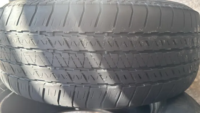 Vendo 4 pneus 235/60 R18 110H M+S