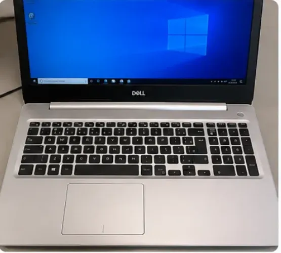 Notebook Dell Inspiron 5570