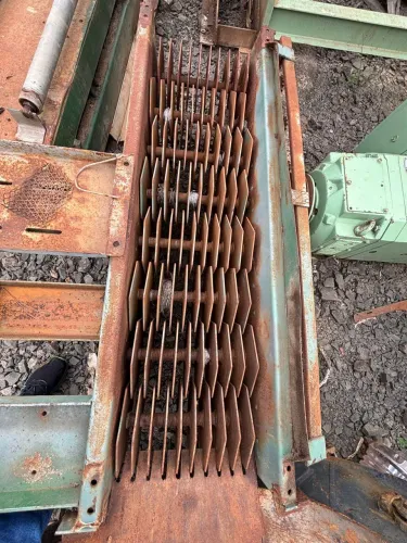 Peneira separar resíduo madeira 