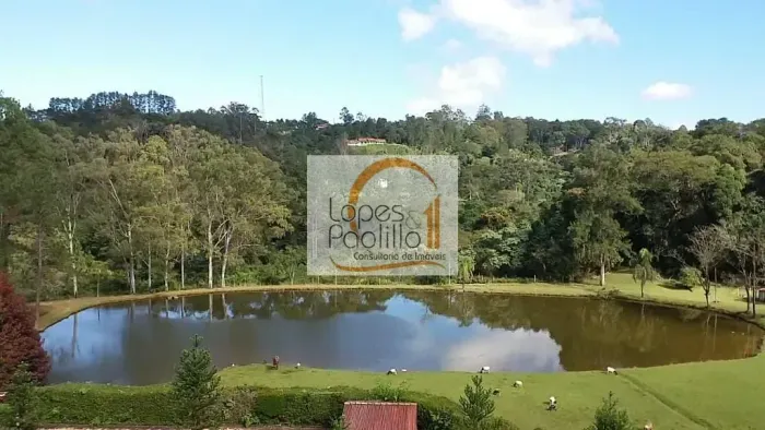 Lindo Sítio à venda em Mairiporã!!