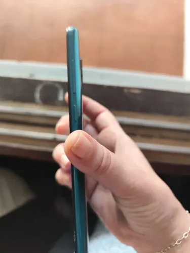 Celular Redmi note 9 usado