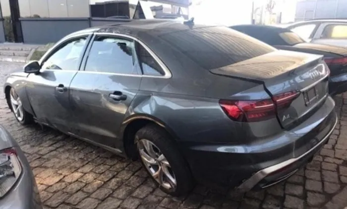 Audi a4 2021 sucata para retirada de peças 