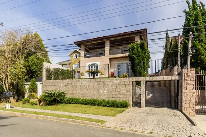 Casa em Santa Felicidade - ARYA 1