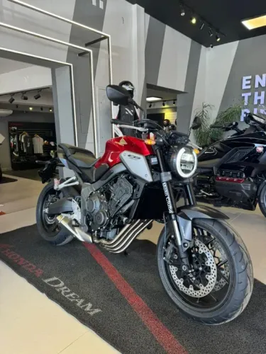CB 650R - Pronta Entrega!