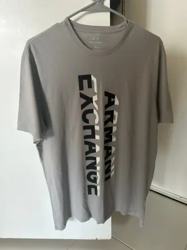 Camiseta Armani