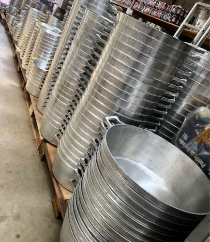 Panela de alumínio batido diversos tamanhos a partir de 35,00 reais