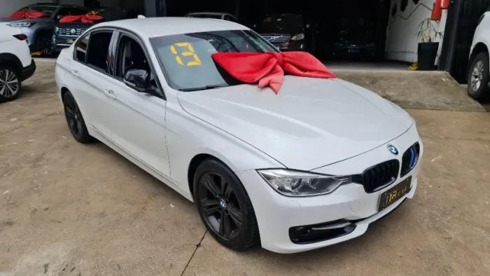 BMW 320I A Modern/sport TB 2.0/a.flex 16V 4P 2013