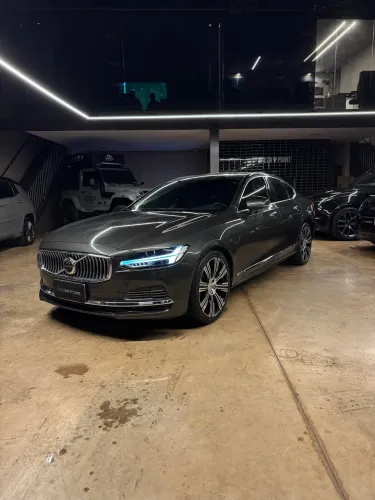 Volvo S90 T-8 Híbrido Inscript 2.0 AWD 407cv 2021