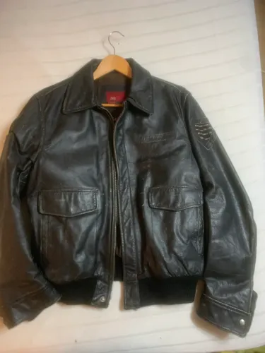 Jaqueta de Couro da Zara sem uso