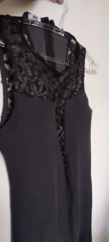Vestido preto de renda - Festa