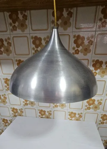 Lustre pendente Thema alumínio escovado. 110/220v