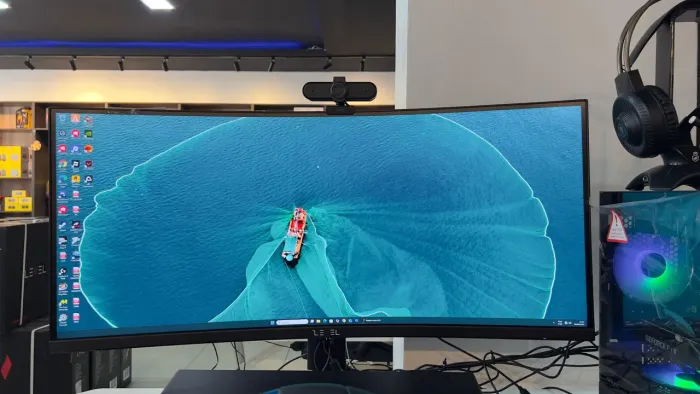 Monitor Level curvo 34