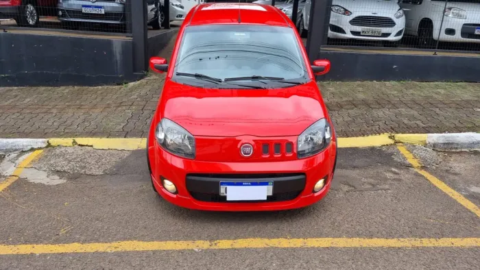 Fiat Uno Sporting 1.4 EVO Fire Flex 8V 4P 2014