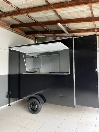 Food truck completo pra trabalhar!Aceito carro 
