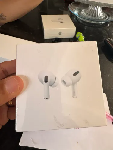 AirPods Pro novo lacrado with wireless