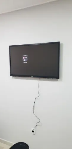 Suporte de tv com instalação