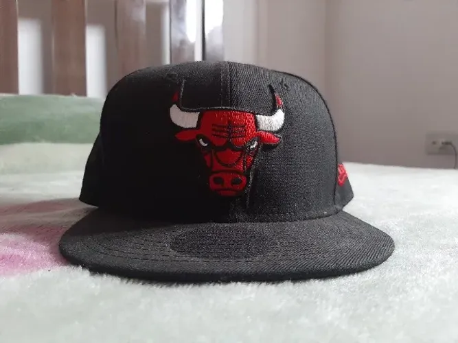 Kit de 2 bonés aba reta New era original (Chicago Bulls)& Yums