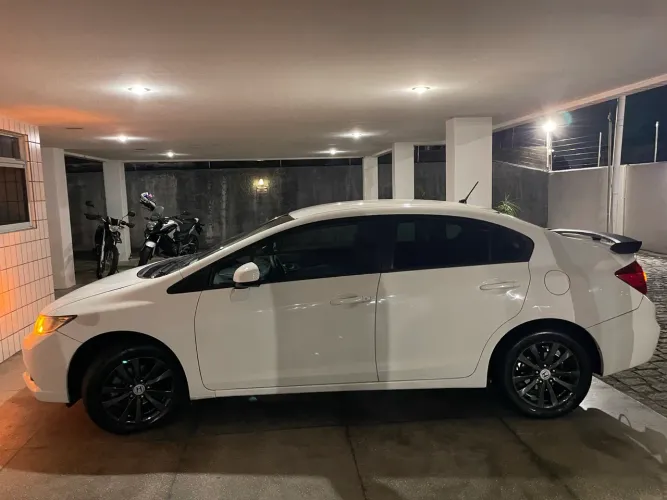 Vendo ou troco em menor valor Civic lxl 
