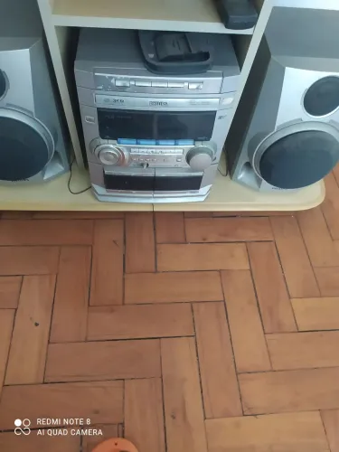 Vendo só. Philips 3x1 só funciona o radio